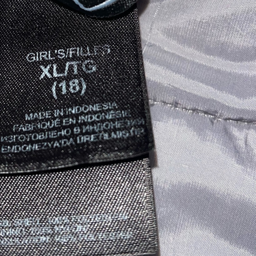 North Face ski Coat - Picture 4 of 11